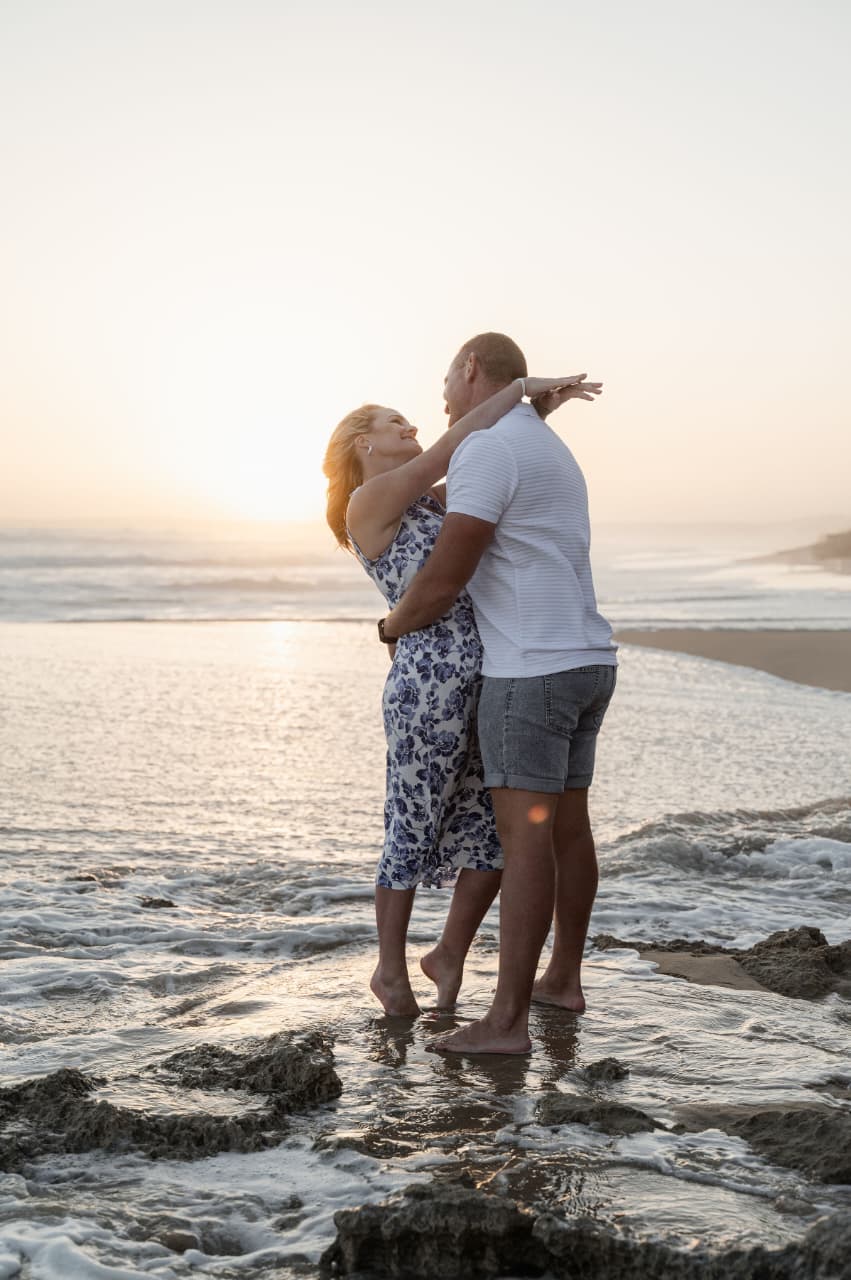 René en Nadia op die strand